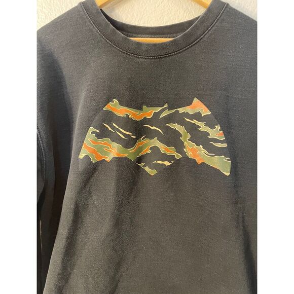 Justice League Batman Camouflaged Pullover Long Sleeve Sweatshirt Men's L - Picture 2 of 7